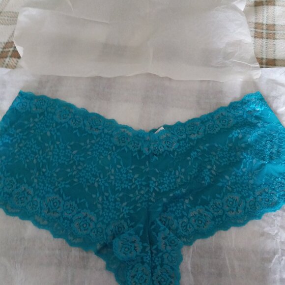 Torrid plus size panties, lot of 3, 3x, 4x - Picture 9 of 10